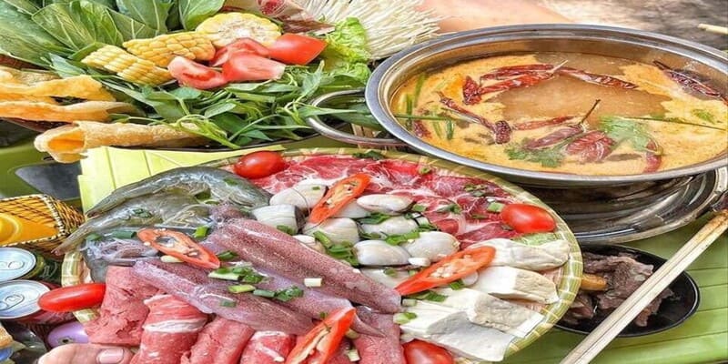 Gọi đồ ăn trưa Hà Nội